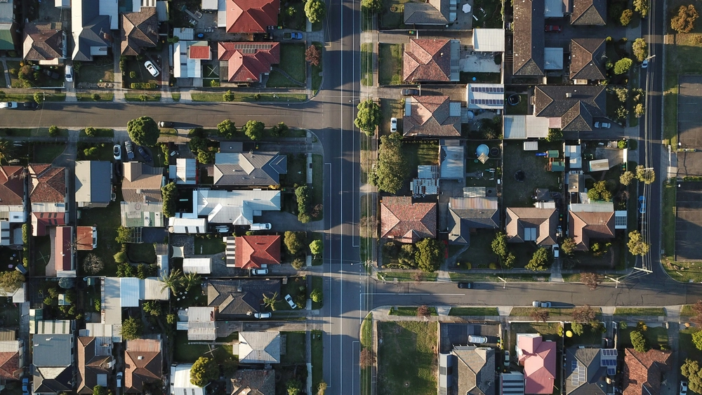 AI-Powered Neighborhood Surveillance: How Predictive Safety Networks Are Redefining Home Security 3 tom rumble 7lvzopTxjOU unsplash