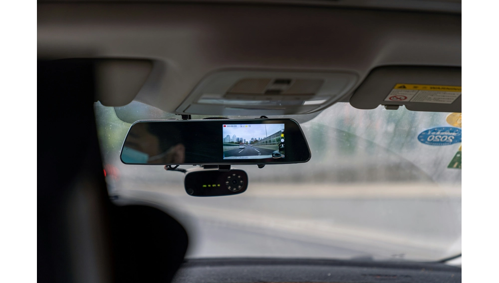 AI Dashcams: How Predictive Vision Is Preventing Accidents Before They Happen 2 xingye jiang INUcL7Ktjzc unsplash 1